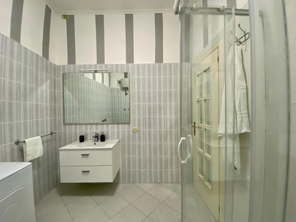 Avolina'S Apartment Неаполь 0*,